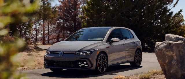 Turbocharged Showdown: Hyundai Elantra vs Volkswagen Golf GTI – A Compact Car Clash!