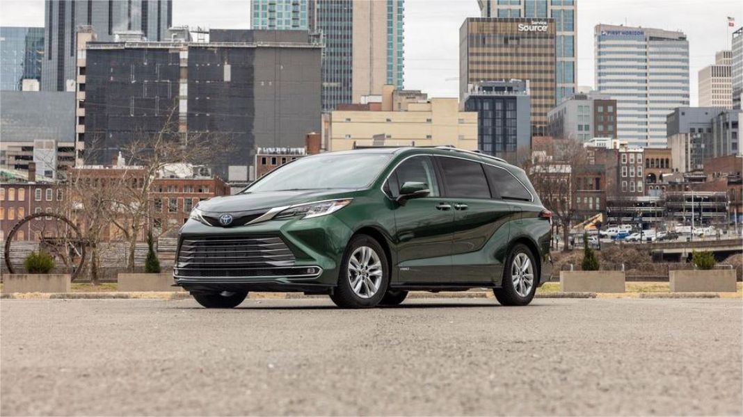 Four of the best cars for family travel!