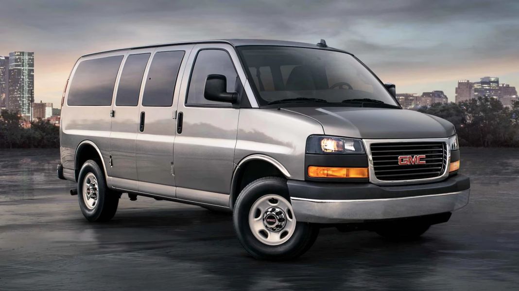 3 popular commercial vehicles recommended.