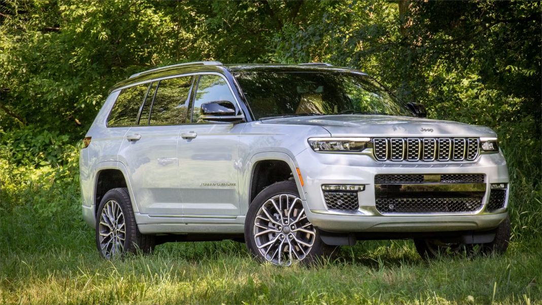 Jeep Grand Cherokee L: Elevated Luxury for Rugged Terrain