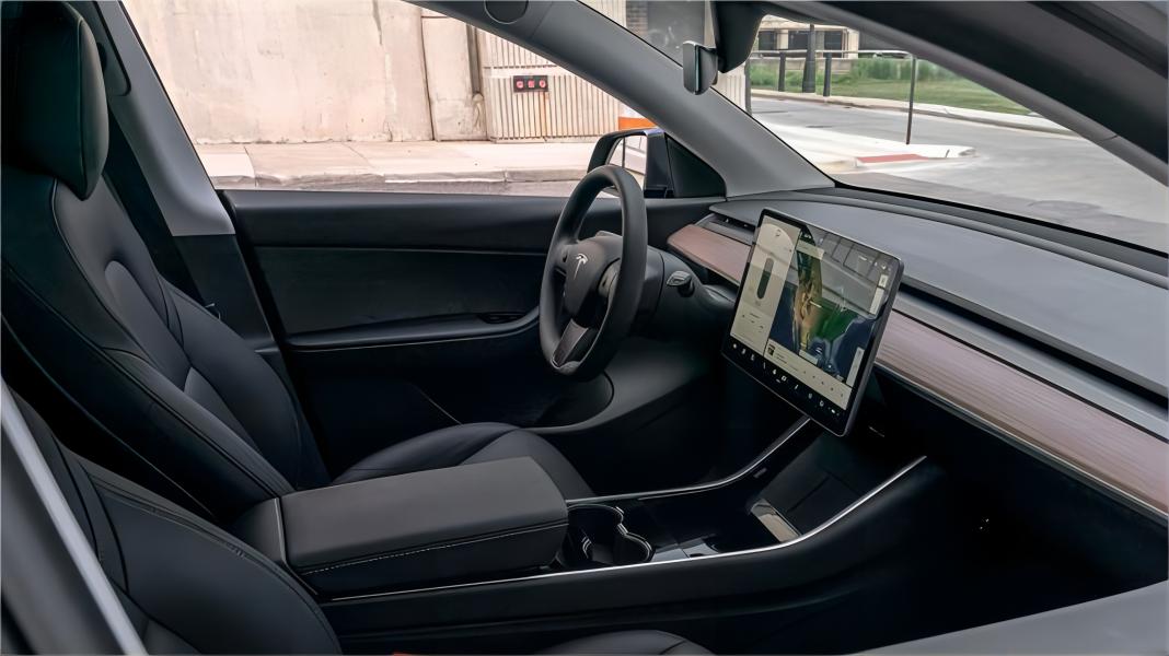 Unleash Tomorrow's Drive Today with the Tesla Model Y
