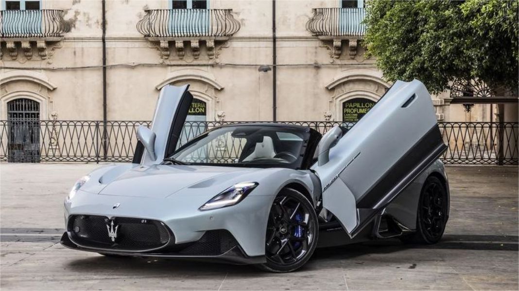 If you're looking for speed, then these three cars are not to be missed!